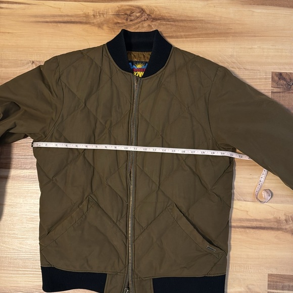 Men’s Eddie Bauer Down Bomber - Picture 3 of 11